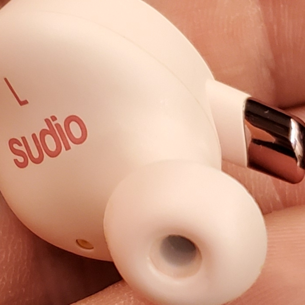 Sudio Fem Wireless Earbuds
